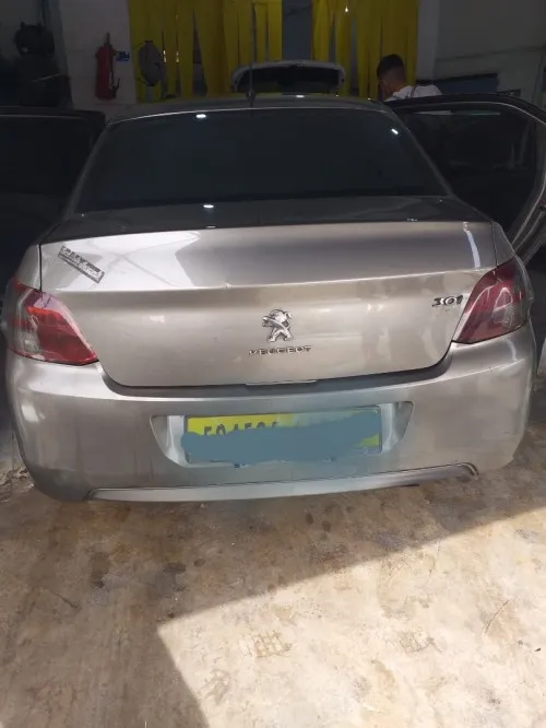 Peugeot 301