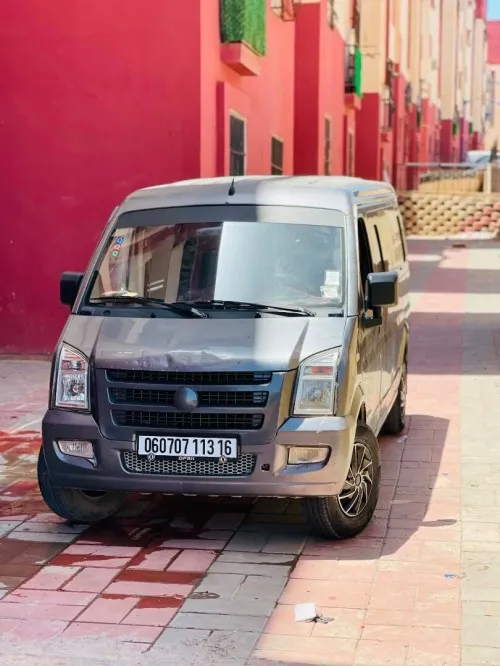 DFSK Mini Bus