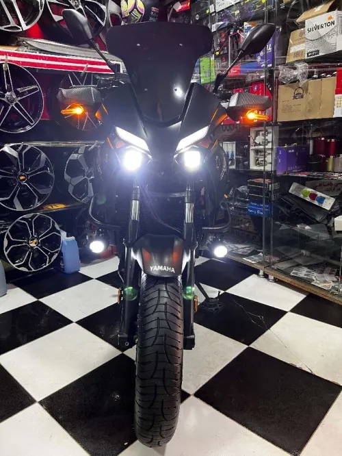 Scooters Yamaha Tracer 7