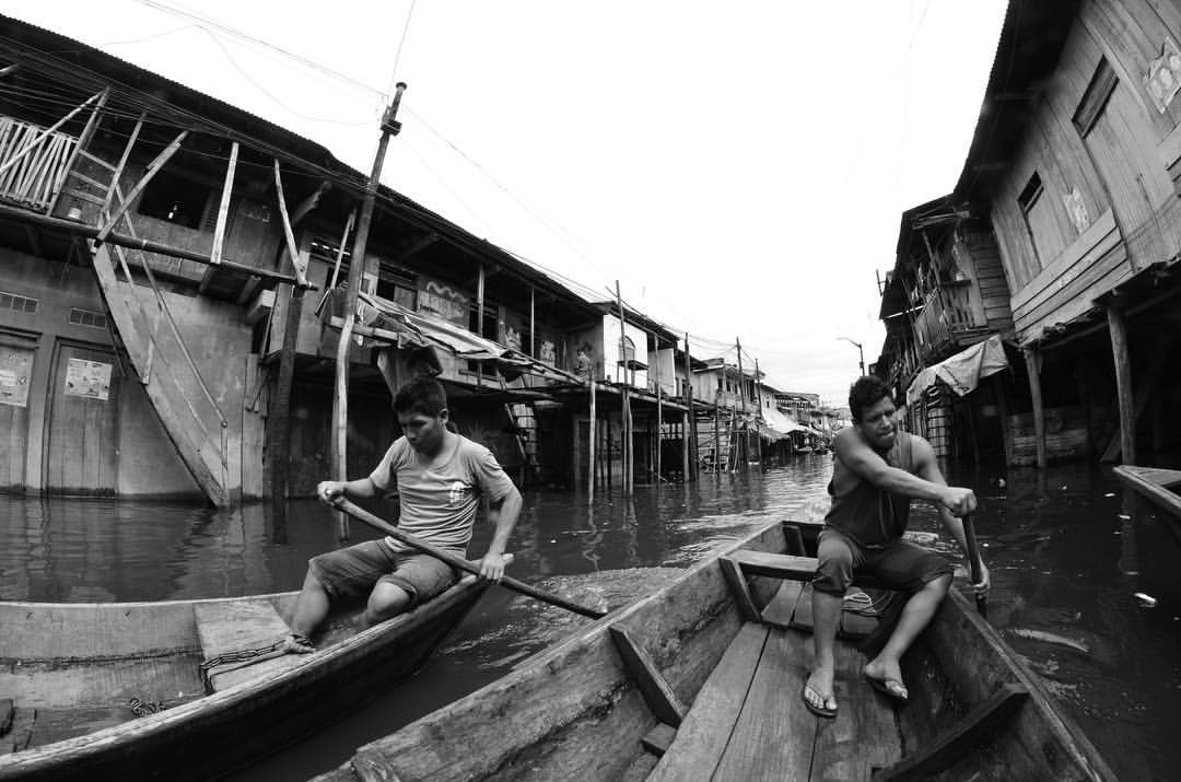 El Mercado que el Río Mueve — 1