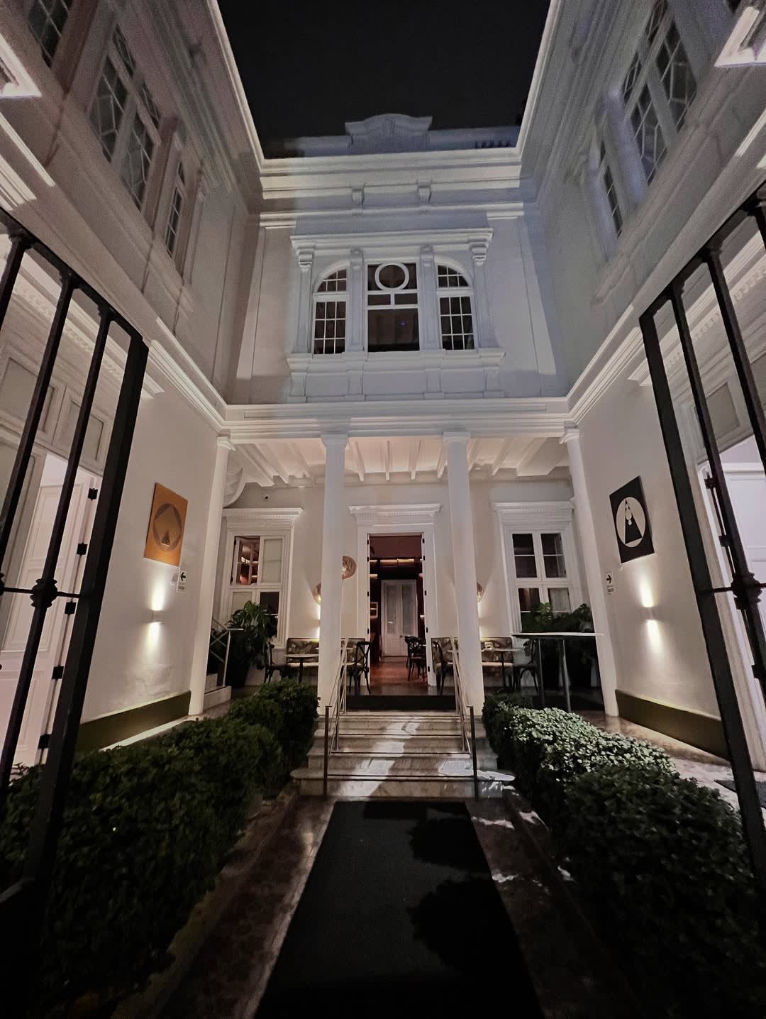 Hotel B — 7