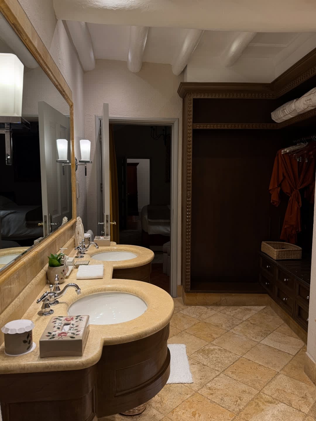 Sanctuary Lodge at Machu Picchu: The Premium Is for the Location, Not the Hotel