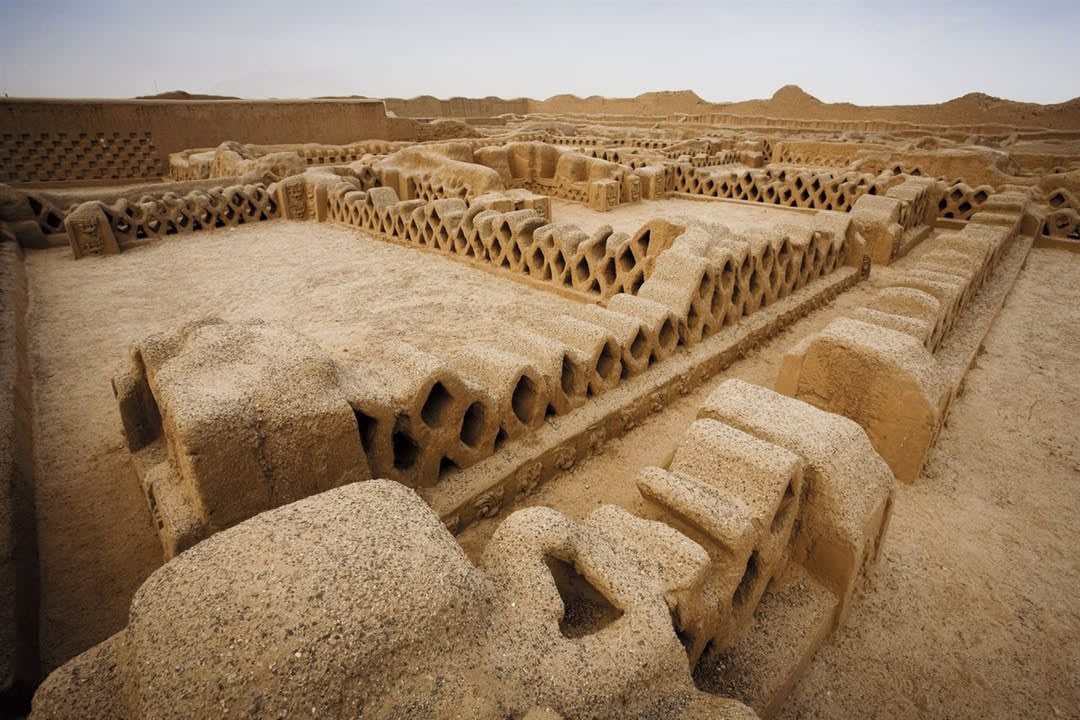 The Adobe Labyrinth: Private Chan Chan