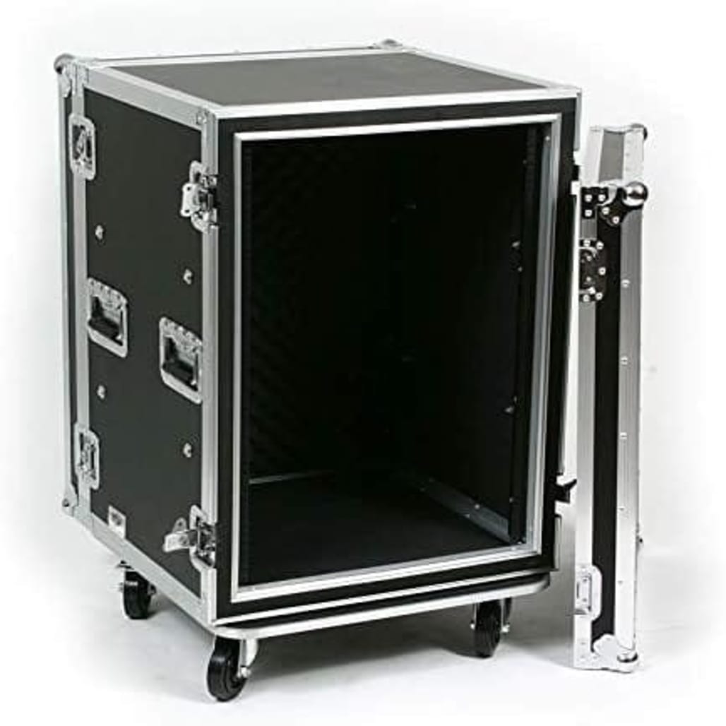 16U Equipment Rack Flight Case [Black] - Image 1
