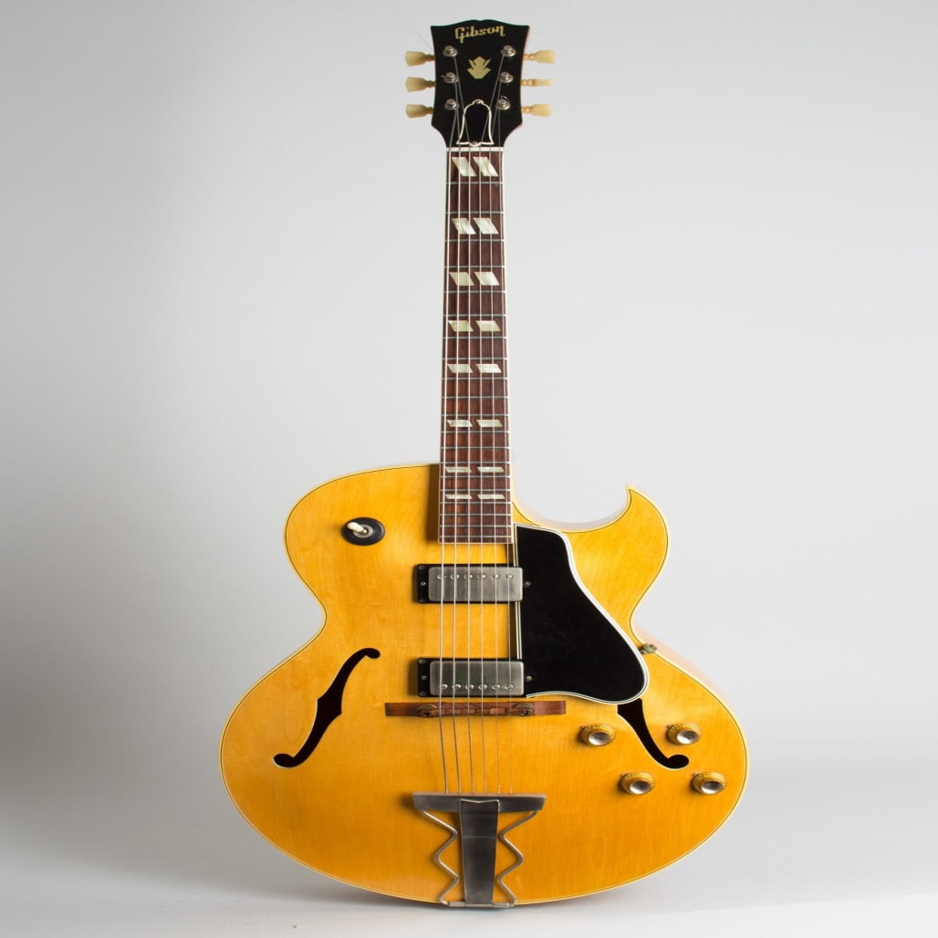 Gibson Style Hollow-Body Jazz Guitar GIBSON Bass & Electric Guitars main view audio equipment Kenya