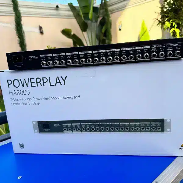 Behringer POWERPLAY HA8000 - Image 1