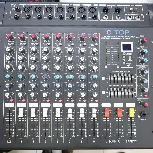 C - Top K900 8 Channel Mixer - Image 1