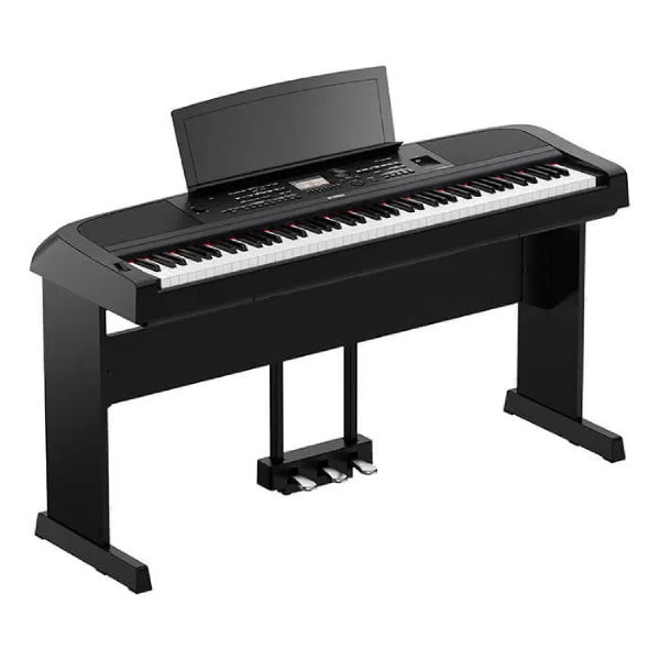 DGX670 Piano YAMAHA 601 Voices, 263 Styles, Bluetooth Audio 88 GHS Weighted Action main view audio equipment Kenya