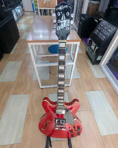 Gibson Solo Guitar Semi - Hollow GIBSON Semi-Hollow Electric with Center Block main view audio equipment Kenya