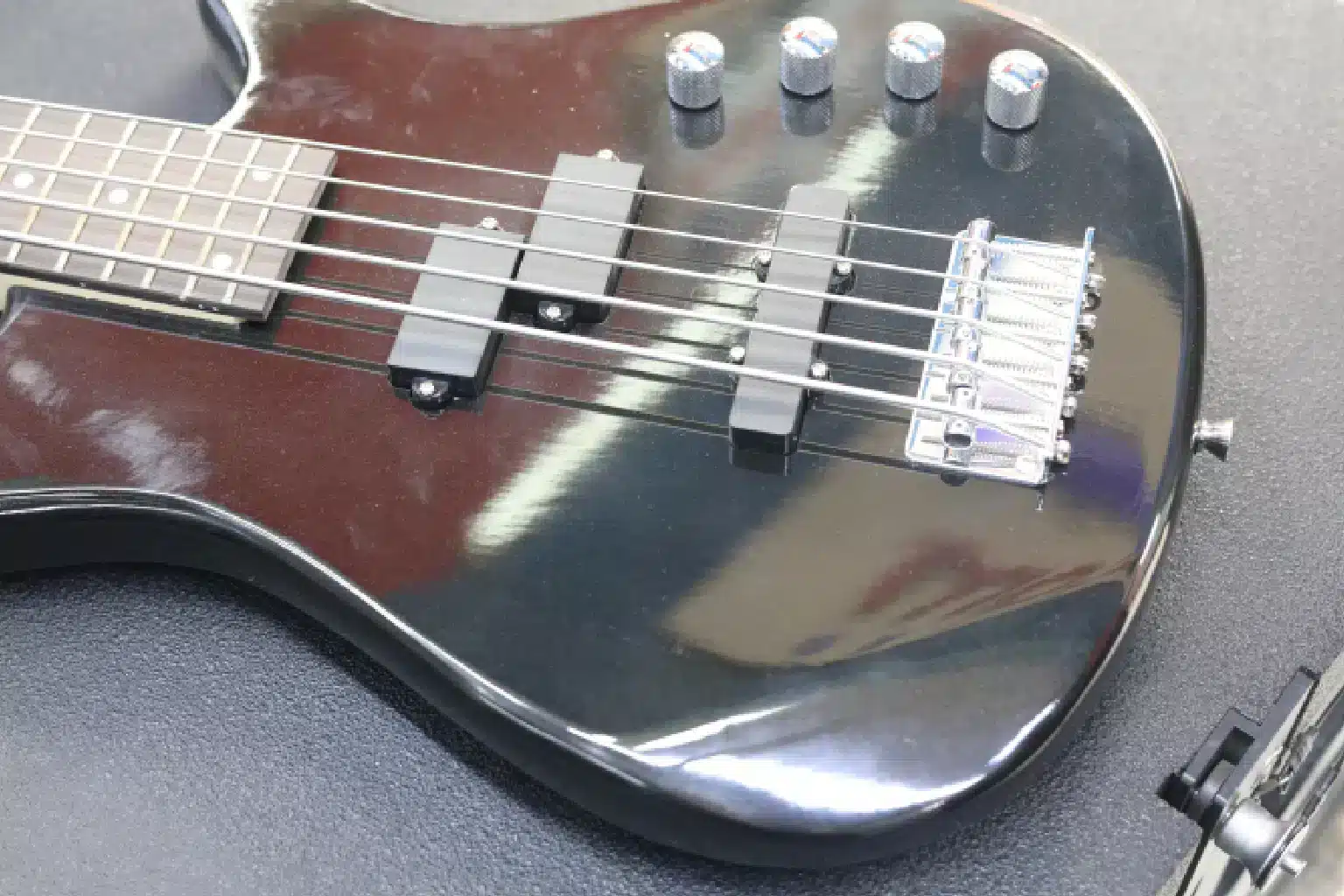 Ibanez GIO Bass 5 - string Guitar (Passive) IBANEZ Dual Passive J-style or Soapbar Pickups GIO Series (GSR205 style) main view audio equipment Kenya