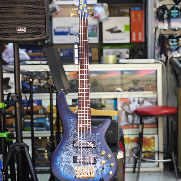 Ibanez SR305EDX 5 - String Active Bass Guitar IBANEZ Jatoba fretboard with White dot inlay SR5 5pc Maple/Walnut neck main view audio equipment Kenya