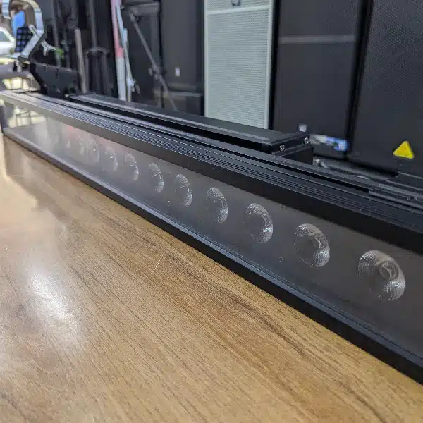 LED Wall Wash 6IN1 RGBWA+UV Light Black Aluminum Housing Linear LED Wall Wash / Bar main view audio equipment Kenya