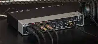 Steinberg UR44 6x4 Professional USB Audio Interface STEINBERG main view audio equipment Kenya