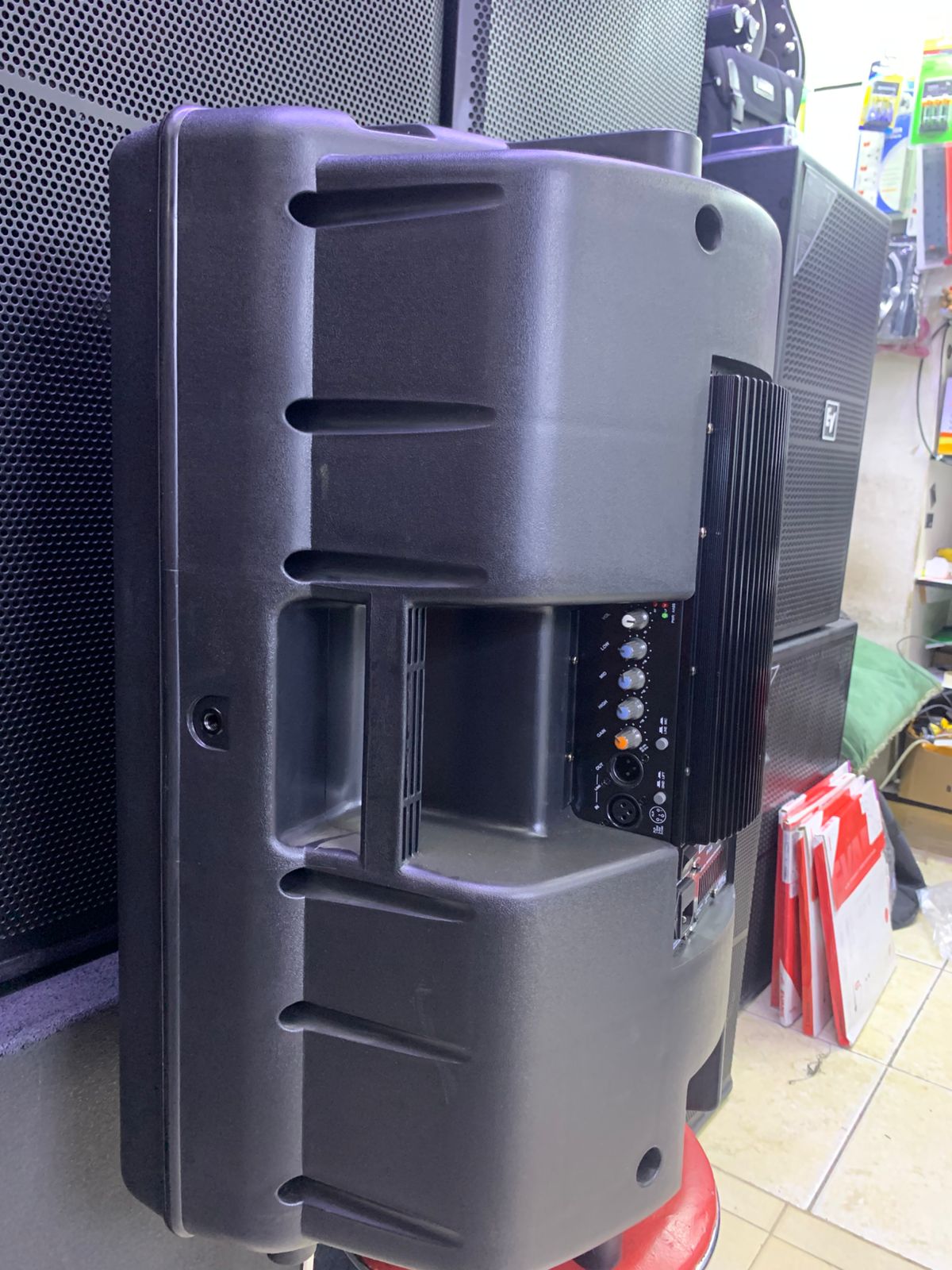 Soundking FP215A-1 Active 15-Inch Powered Speaker - Image 4