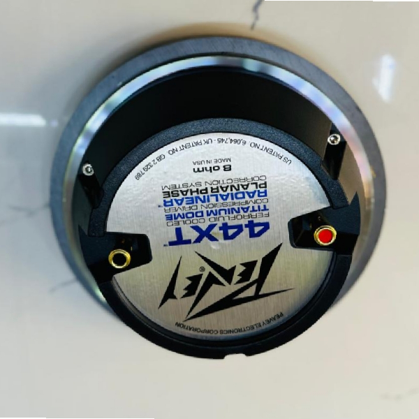 Peavey 44XT Titanium Dome Compression Driver - Image 3