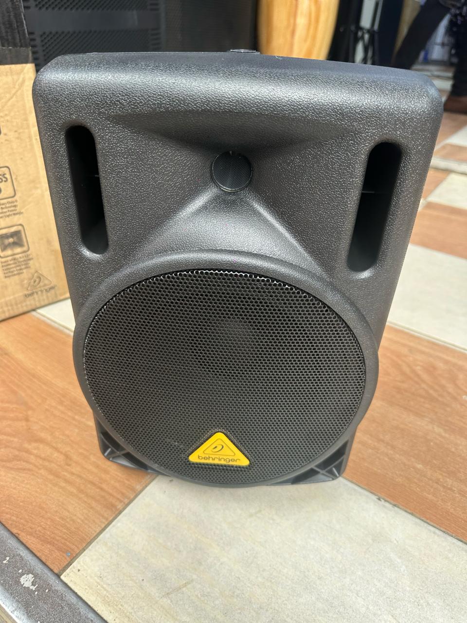 Behringer Eurolive B208D Active 200W PA Speaker - Image 4