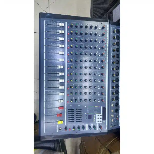 Yamaha 12-Channel Powered Mixer - Image 2