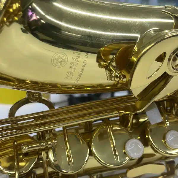 Yamaha Tenor Saxophone - Image 4
