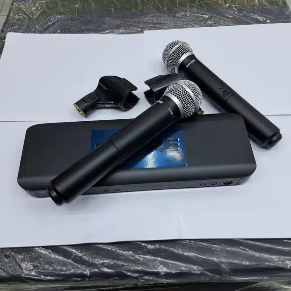 Shure BLX 828 Combo Dual Vocal System with 2 x PG58 - Image 2