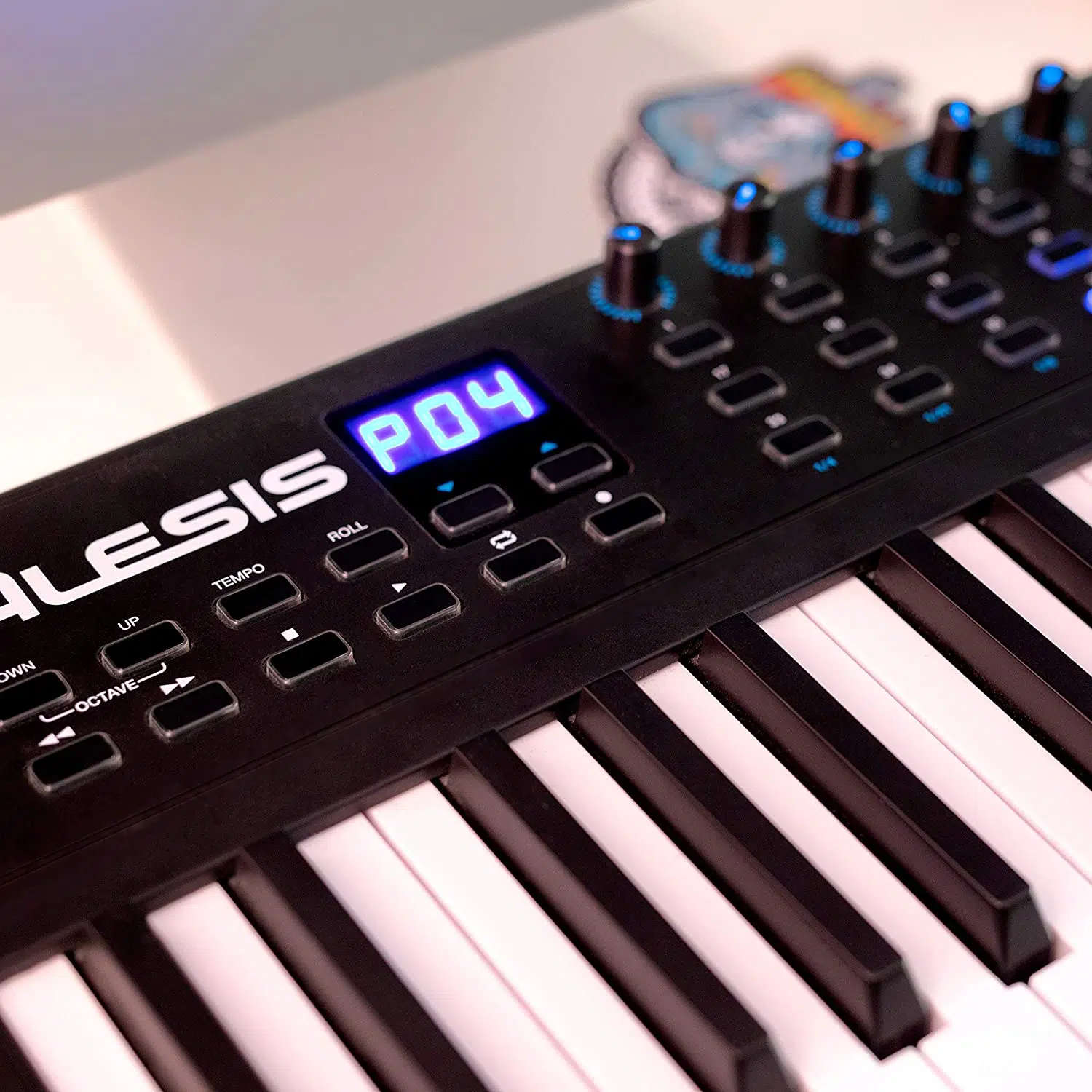 Alesis VI61 61-Key USB MIDI Keyboard Controller - Image 7