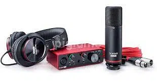 Focusrite Scarlett Solo Studio 3rd Gen Recording Bundle - Image 3