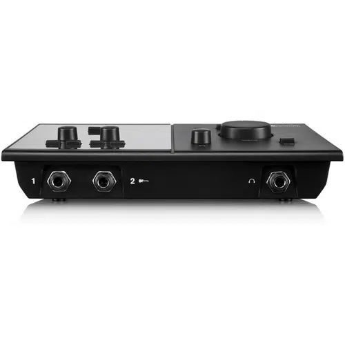 M-Audio Fast Track C400 USB Audio Interface - Image 1