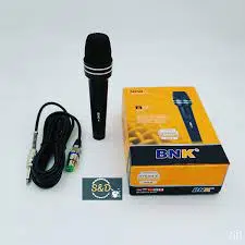 BNK B3 Wired Dynamic Microphone - Image 2