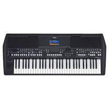 Yamaha PSR-SX600 Arranger Workstation - Image 1