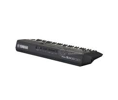 Yamaha PSR-SX600 Arranger Workstation - Image 3