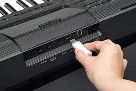 Yamaha PSR-E463 61-Key Portable Keyboard - Image 2