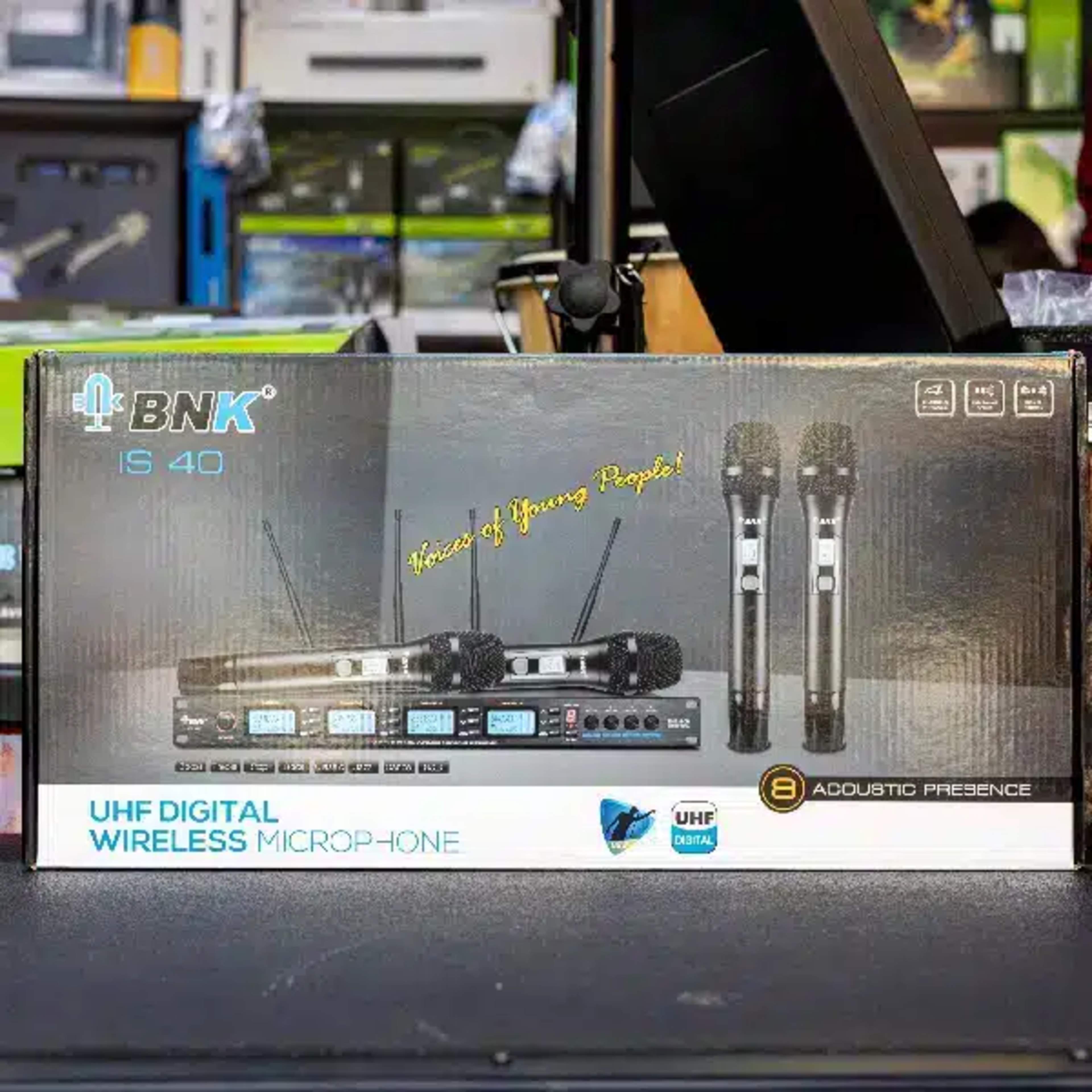 BNK IS 40 UHF Digital Wireless Microphone BNK Quad Handheld Wireless System main view audio equipment Kenya