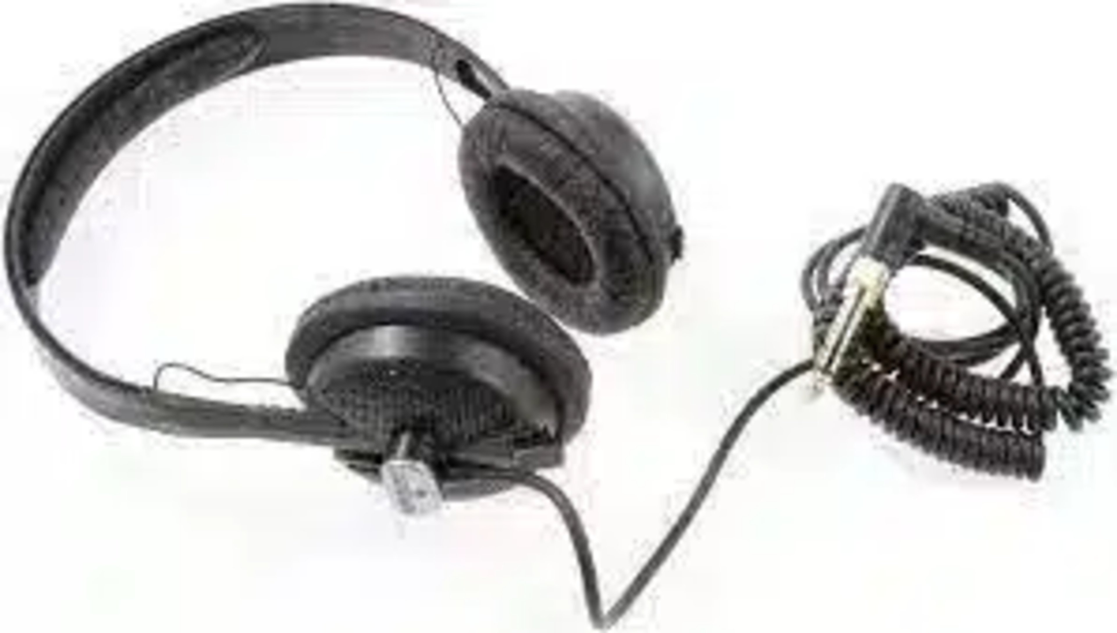 Behringer HPS 5000 Closed - Type Studio Headphones with High - Performance BEHRINGER Studio & DJ Headphones Closed-back main view audio equipment Kenya