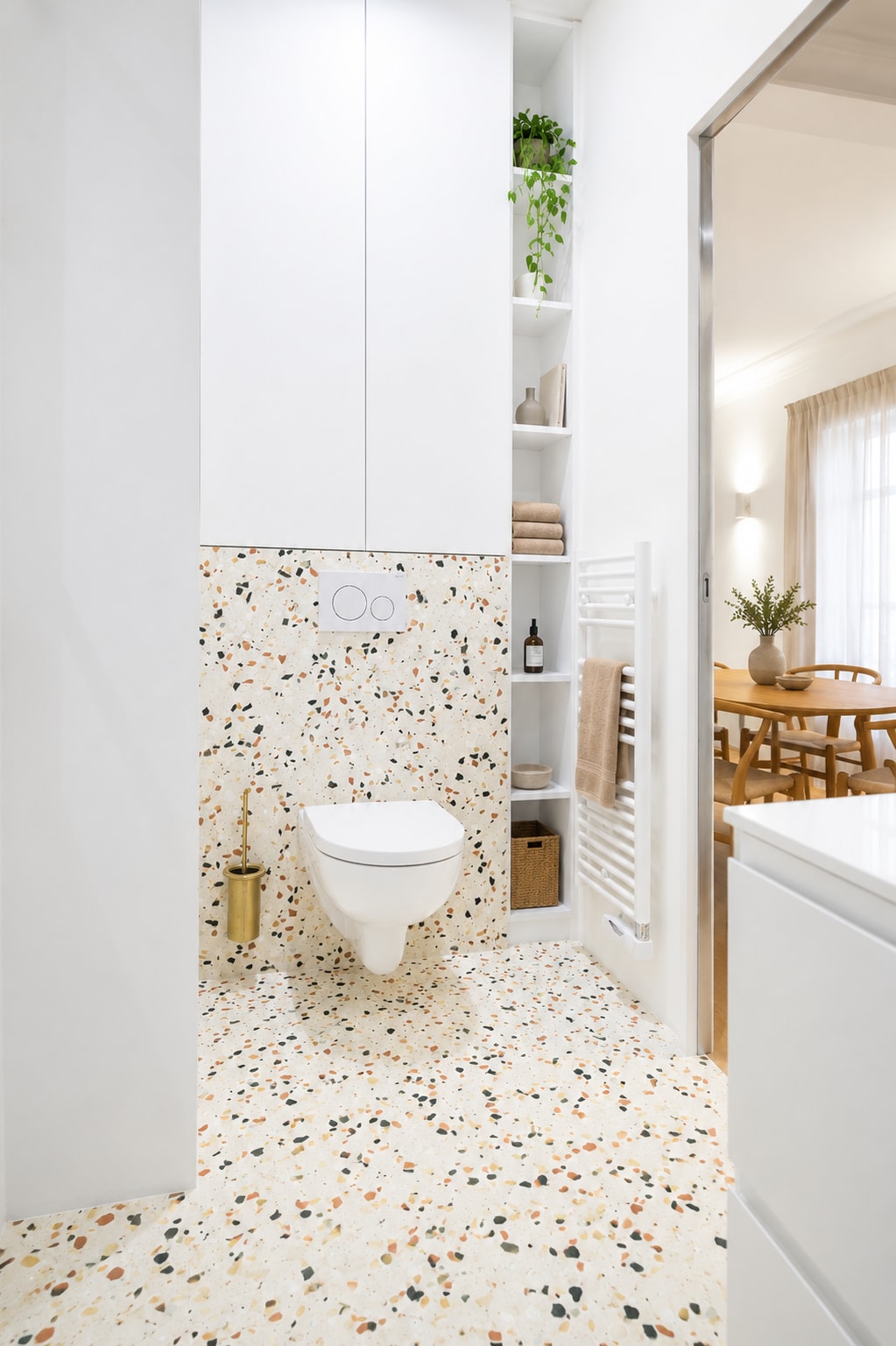 wc suspendu avec dossier en terrazzo | rénovation appartement | atelier d'architecture lga© | Toulouse
