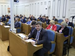 Обвиненного во вранье костромского депутата  гонят из областной думы