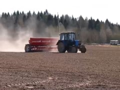 Помощь тем, кто работает на земле