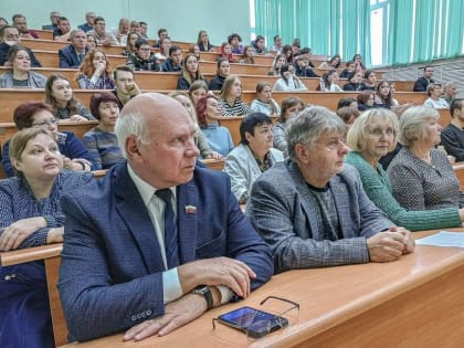 27 октября в Академии состоялась открытая лекция доцента кафедры философии, истории и социально-гуманитарных дисциплин Григория Юрьевича Волкова о ценностно-смысловых аспектах внут