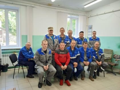 С Днем работников нефтяной, газовой и топливной промышленности!