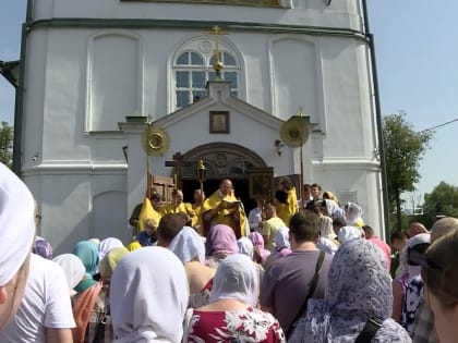 В День крещения Руси в Костроме прошел крестных ход, и зазвучали колокола