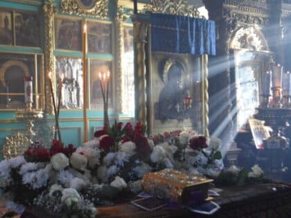 Архипастырь Галичской земли совершил богослужения Великого пятка в Введенском соборе г.Галича