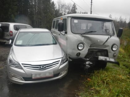 В Костромской области «скорая помощь» угодила в ДТП на народной «тропе здоровья»