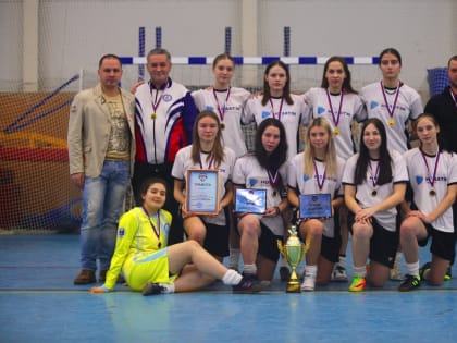 Костромские футболистки завоевали Кубок АМФ «Золотое кольцо»