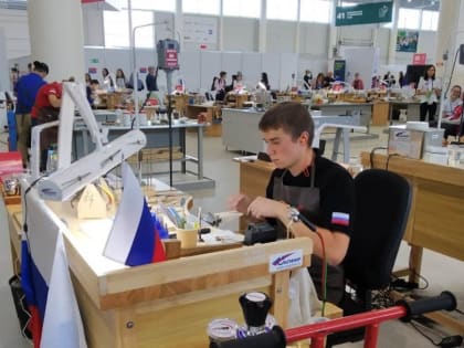 Молодой ювелир из Костромы защищает честь страны на чемпионате WorldSkills