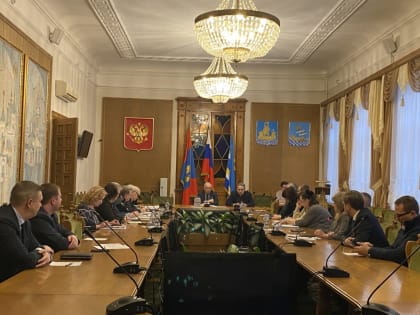 Вячеслав Рейх: вывески в российском городе должны быть на русском языке