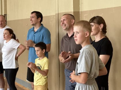 В Костроме прошли спортивные соревнования «Мама, папа, я - спортивная семья!»