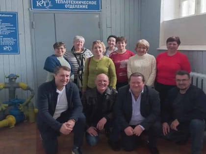 Встреча выпускников 1973 года электротехнического отделения и 1983 года теплотехнического отделения в музее истории КЭТ