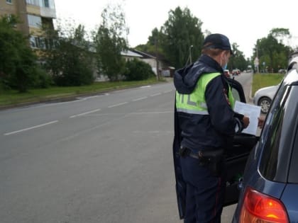 Костромича поймали с поддельными правами