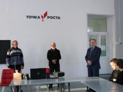 Интересная встреча: Российские путешественники вновь в гостях у макарьевских школьников