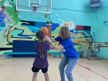 Волонтеры «Молодой Гвардии Единой России» продолжают свою работу на территориях новых регионов