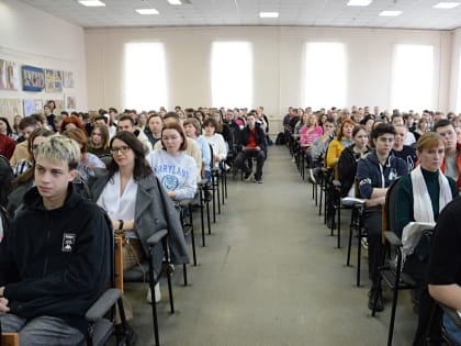 Добро пожаловать в мир знаний: в Костромском университете состоялся День открытых дверей