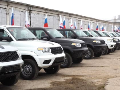 Костромским десантникам в зону СВО передали ещё 14 внедорожников